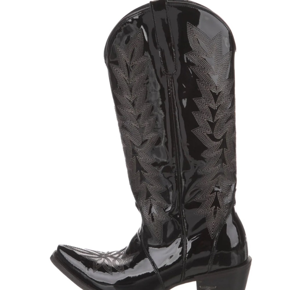 Glossy black snip toe Patent Leather embroidered, Lane Boots